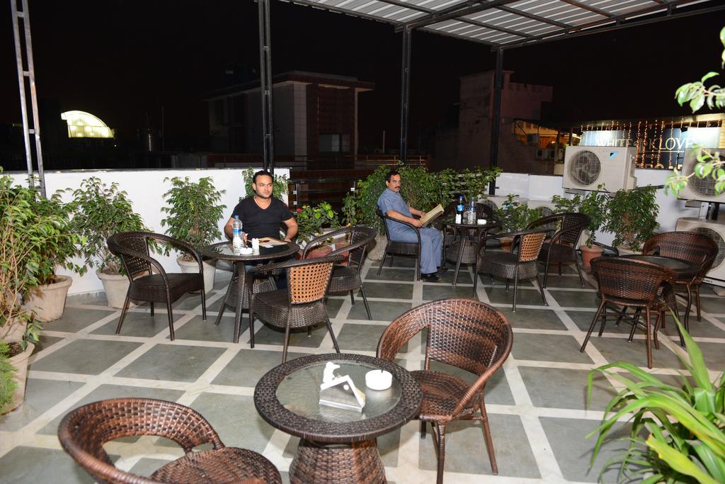 Hotel Cabana @ Pahar Ganj New Delhi Eksteriør billede